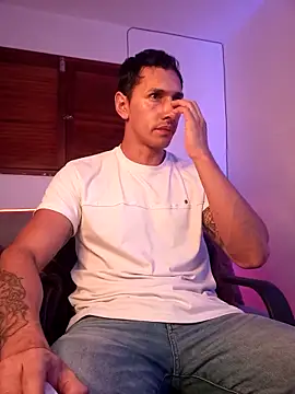 Joylopez fit online show from 02.28.26