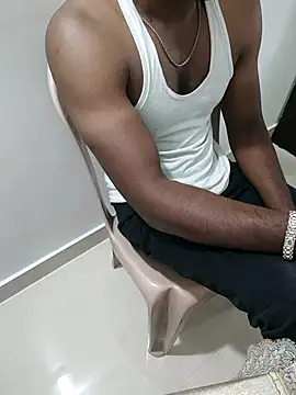 Snapshot of hot_boy_dic chatting on 03.14.25 hot boy dic online show from 03.14.25