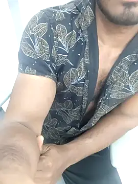 Snapshot of hot_boy_dic chatting on 02.19.26 hot boy dic online show from 02.19.26