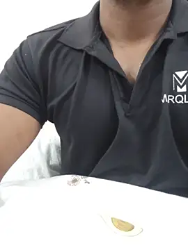 Snapshot of hot_boy_dic chatting on 02.21.26 hot boy dic online show from 02.21.26