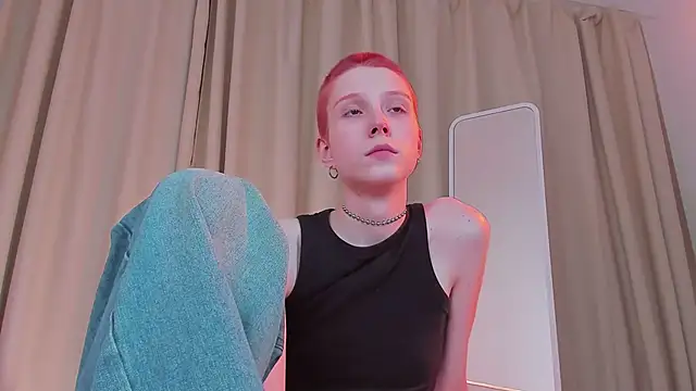 Snapshot of Iris_Pastels chatting on 02.24.25 Iris Pastels online show from 02.24.25