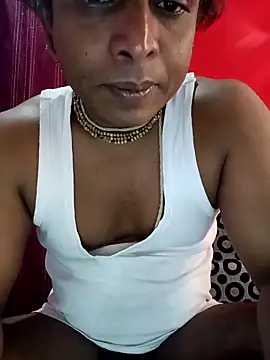 Snapshot of Remo0 chatting on 09.13.25 Remo0 online show from 09.13.25