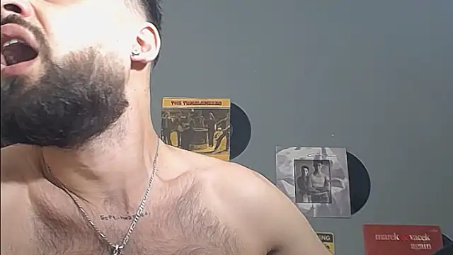 HairyRobxxx online show from 03.08.26