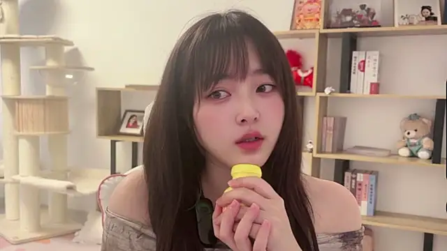 Chenjing0 online show from 03.21.26