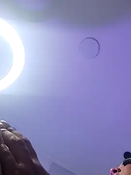 Scarlet lace online show from 09.17.25