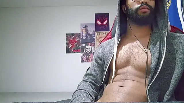 Snapshot of kevi_cocks chatting on 01.03.25 kevi cocks online show from 01.03.25