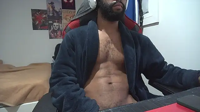 Snapshot of kevi_cocks chatting on 01.21.25 kevi cocks online show from 01.21.25