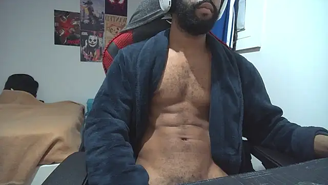 Snapshot of kevi_cocks chatting on 01.25.25 kevi cocks online show from 01.25.25