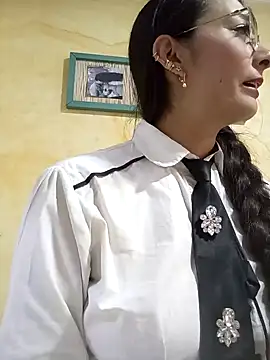 BELLA--26 online show from 01.27.25