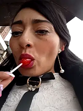 BELLA--26 online show from 02.04.25