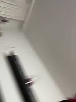 Mia-Fuchs online show from 09.22.25