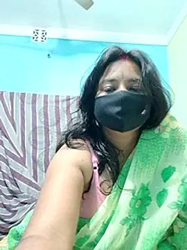 Snapshot of _MilkyBar chatting on 01.25.25 MilkyBar online show from 01.25.25