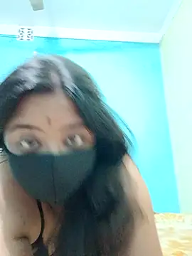 Snapshot of _MilkyBar chatting on 02.15.25 MilkyBar online show from 02.15.25