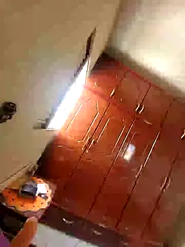 Snapshot of manterei2 chatting on 02.11.25 manterei2 online show from 02.11.25