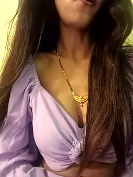 Snapshot of Stripper_Maahi chatting on 03.01.25 Stripper Maahi online show from 03.01.25