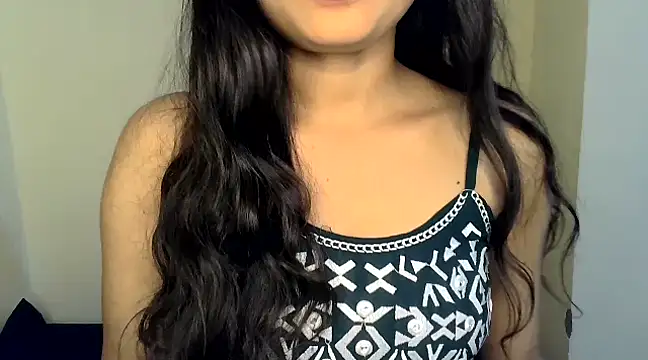 Snapshot of SIYA_MAVI chatting on 02.05.25 SIYA MAVI online show from 02.05.25