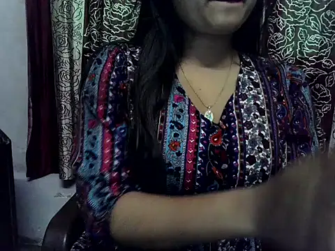 Snapshot of SIYA_MAVI chatting on 01.07.26 SIYA MAVI online show from 01.07.26