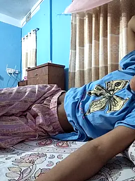 Snapshot of 124pakhi chatting on 10.28.25 124pakhi online show from 10.28.25