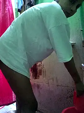 Snapshot of 124pakhi chatting on 11.18.25 124pakhi online show from 11.18.25