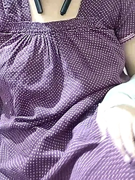 mallupriyapriya online show from 02.14.25