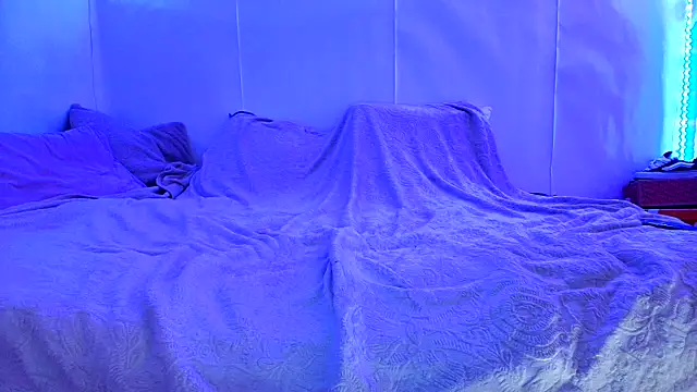 Snapshot of Amira_bayby chatting on 09.21.25 Amira bayby online show from 09.21.25