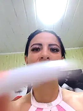 Anniee x online show from 09.19.25