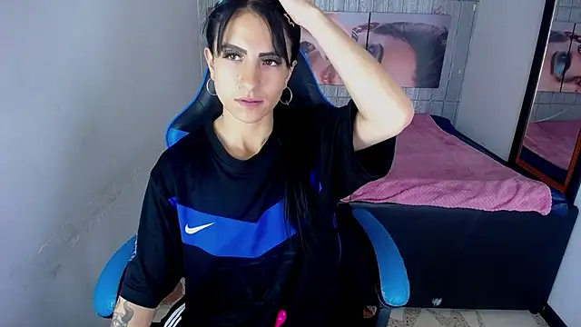 Anniee x online show from 09.29.25