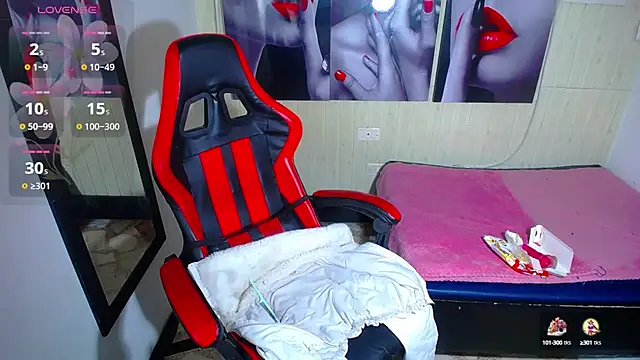 Anniee x online show from 10.10.25