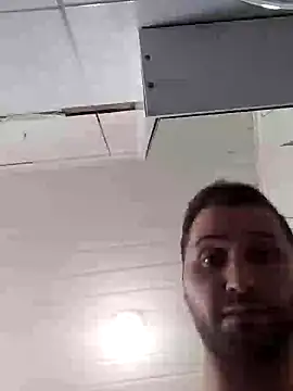 Snapshot of Messi_Job chatting on 01.21.25 Messi Job online show from 01.21.25