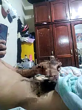 Snapshot of Kekel24cm chatting on 09.19.25 Kekel24cm online show from 09.19.25