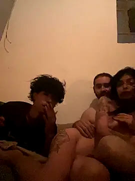 LawrencyLarry online show from 10.18.25