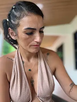 Snapshot of Samantha_bigboobs chatting on 06.15.26 Samantha bigboobs online show from 06.15.26
