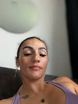 Snapshot of Samantha_bigboobs chatting on 07.09.26 Samantha bigboobs online show from 07.09.26