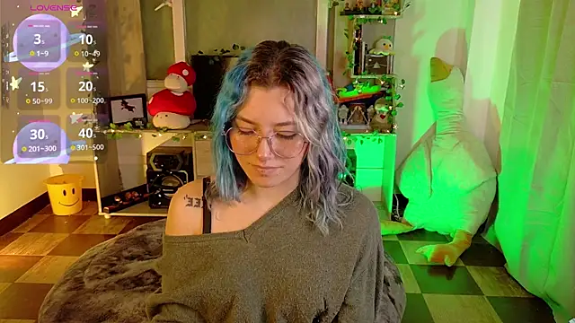 Snapshot of _zephyr_ chatting on 01.07.25  zephyr  online show from 01.07.25