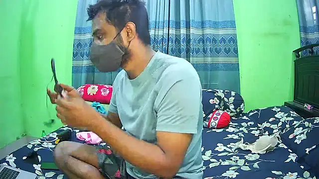 Hot Nila online show from 11.20.25