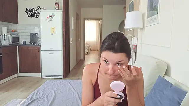 KristineEsme online show from 03.07.26