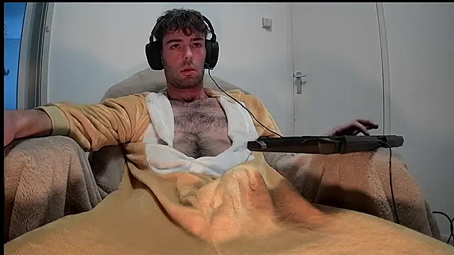 onesieboyx online show from 01.14.25