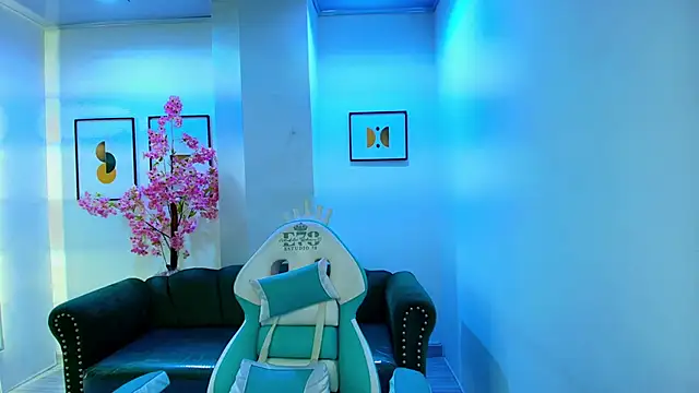 Arianna sweeet online show from 11.09.25