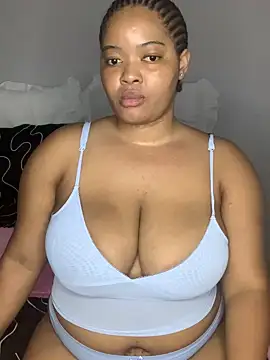 sexytinashe21 online show from 10.17.25