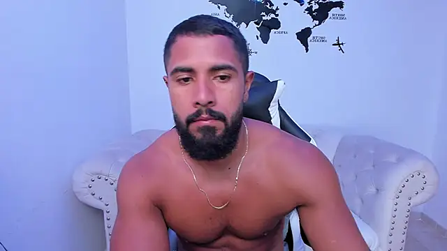 Santiago huntt online show from 09.17.25