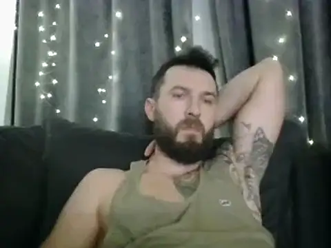 Snapshot of realdilf chatting on 01.14.25 realdilf online show from 01.14.25