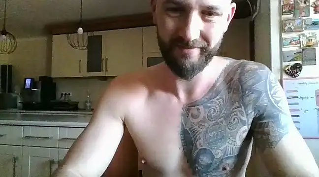 Snapshot of realdilf chatting on 03.15.25 realdilf online show from 03.15.25