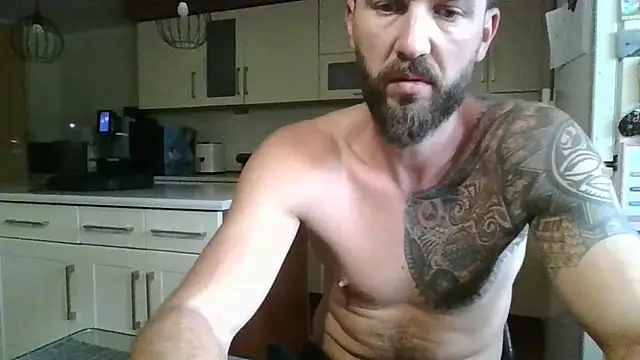 Snapshot of realdilf chatting on 10.04.25 realdilf online show from 10.04.25