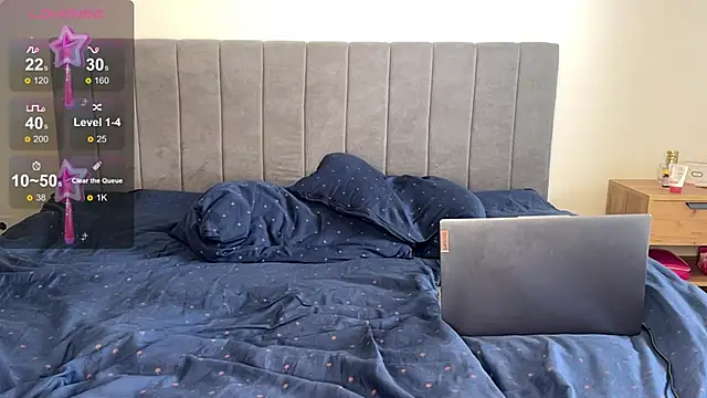 mammyboss18 online show from 02.14.25