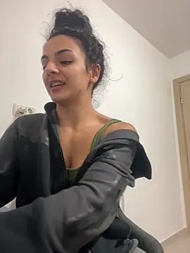 NNNoire online show from 10.01.25