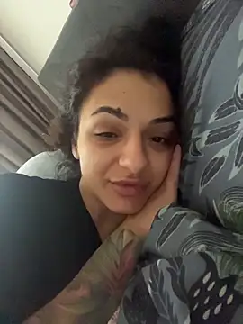 NNNoire online show from 11.02.25