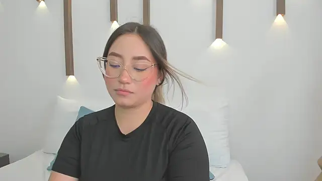 antonella cutie  online show from 02.04.25