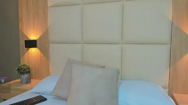 antonella cutie  online show from 11.06.25