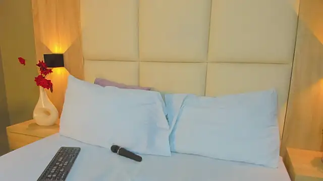 antonella cutie  online show from 03.12.26