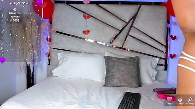 ssofijohnsonx online show from 02.22.25